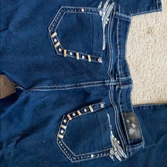 Jeans - Picture 6 of 7